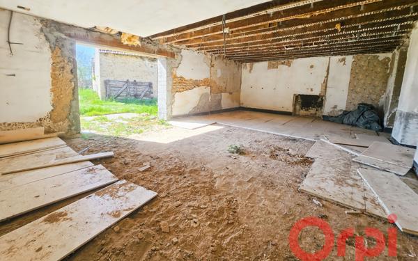 Maison à vendre    1 pièce •  Bannegon