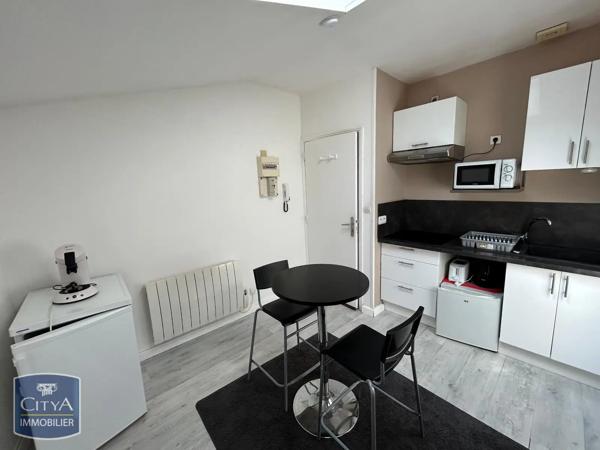 Appartement à louer 1 pièce 14m² Clermont-Ferrand (63000)