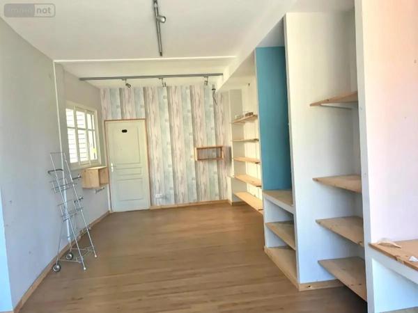 Achat - Immeuble Les Aix-d'Angillon 18220 220 m 2 154 m 2
