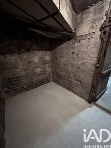 Parking à vendre 6 m² Paris 8