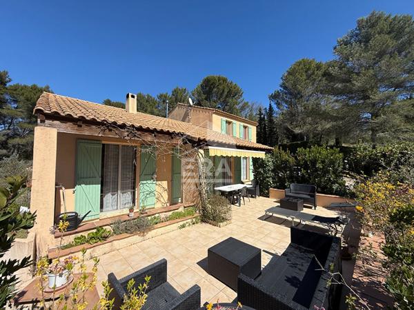 A VENDRE 13530 TRETS MAISON TYPE 6 DE 180M² PISCINE GARAGE SUR 7500 M² DE TERRAIN CABANON