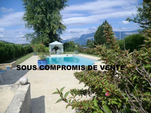 Vinay (38470) Villa 7 Pièces de 140 m² avec appartement T2 en sous-sol sur terrain de 1700 m².