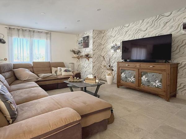 Villa d'exception avec piscine 4 chambres 182 m2 - Malijai 04350