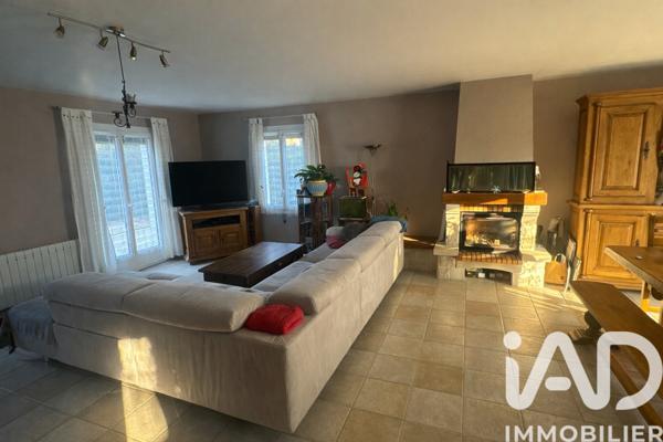 Maison à vendre 6 pièces 146 m² Saint-Benoît-sur-Loire