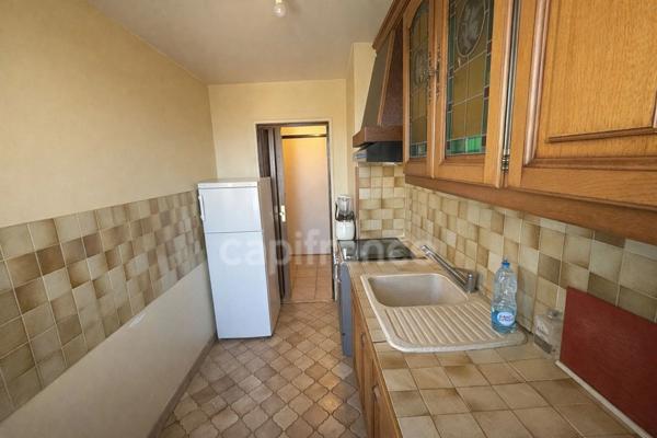 Appartement 4 pièces avec double balcon – Le Bourget (93350)