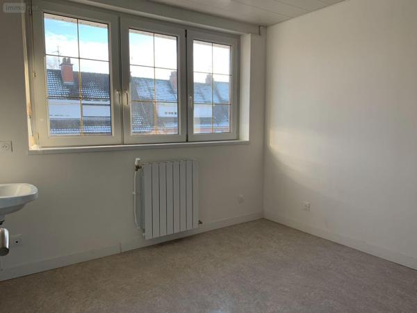 Maison de ville à louer à Saint-Jans-Cappel dans le Nord (59270), ref : FLOCSJC824