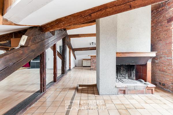 Appartement en dernier étage avec terrasse à Esquirol