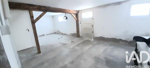 Maison à vendre 5 pièces 130 m² Bias