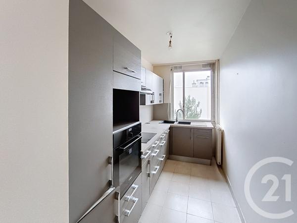 Appartement F3 à vendre  3 pièces - 64,79 m2 ST DENIS - 93
