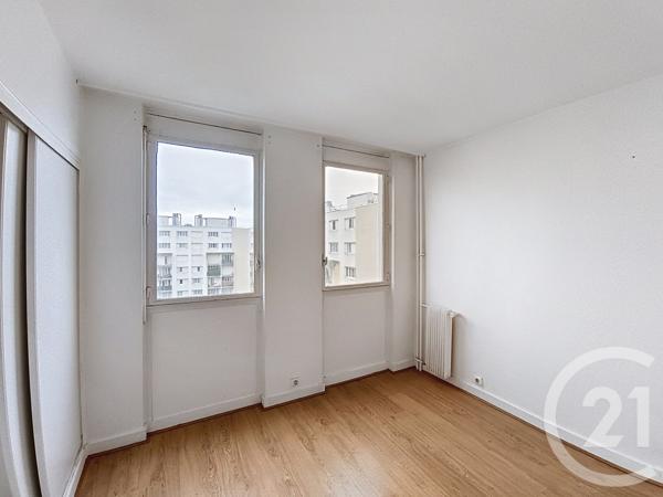 Appartement F3 à vendre  3 pièces - 64,79 m2 ST DENIS - 93
