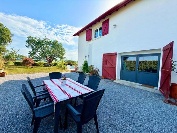 Vente / Maison traditionnelle à Saint-Palais (64120)