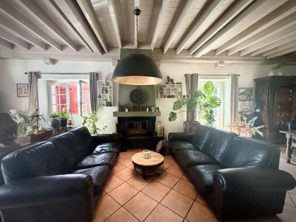 Vente / Maison traditionnelle à Saint-Palais (64120)