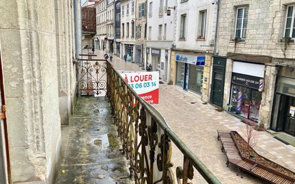 Appartement à louer    2 pièces •  Périgueux