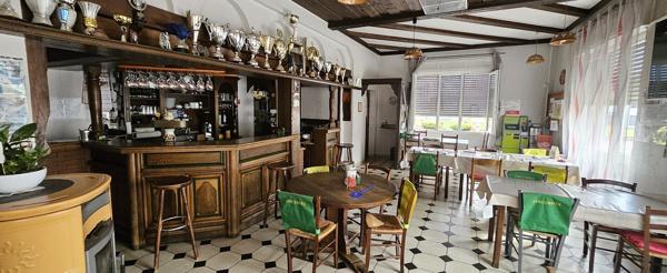 Restaurant Licence IV & PMU – 150 couverts – Proximité de SELTZ 292 000 €