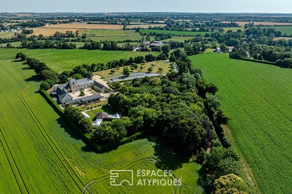 Manoir avec piscine et salle de réception