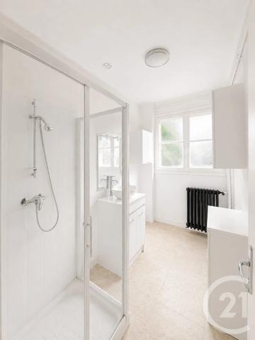 Appartement F3 à vendre  3 pièces - 62,20 m 2   MONTEREAU FAULT YONNE  - 77