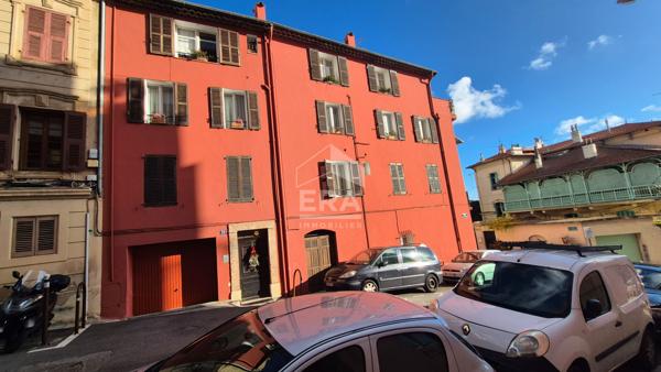 APPARTEMENT DE TYPE F1. CANNET MAIRIE