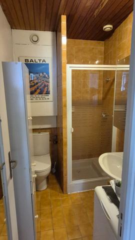 APPARTEMENT DE TYPE F1. CANNET MAIRIE