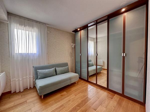 Villeneuve-sur-Lot (47300) EYSSES - APPARTEMENT T4 DE STANDING de plus de 107m² avec terrasse