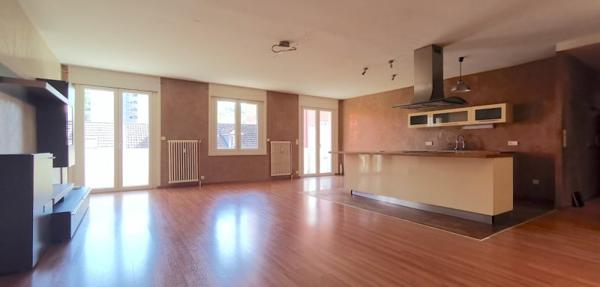 Vente / Appartement T4