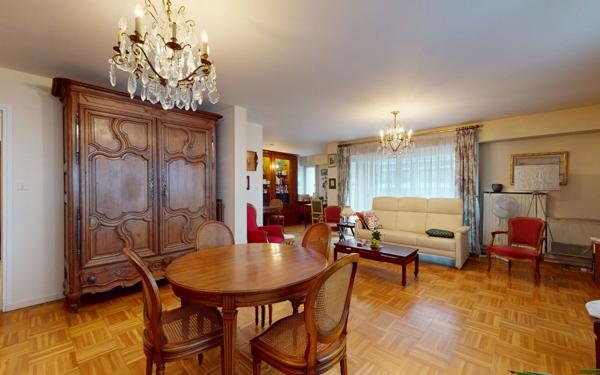 Appartement à vendre    4 pièces • 134 m2 Lyon 6