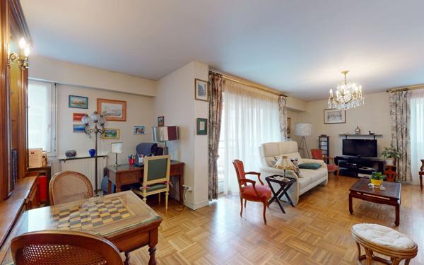 Appartement à vendre    4 pièces • 134 m2 Lyon 6