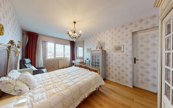 Appartement à vendre    4 pièces • 134 m2 Lyon 6