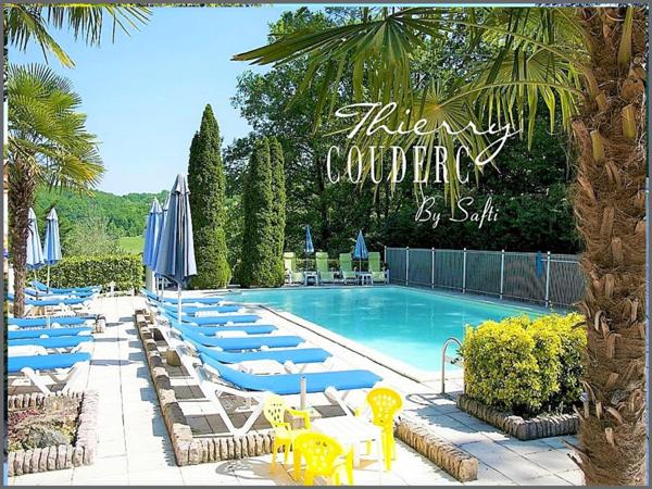 Charmant gîte avec 3 chambres et piscine chauffée.