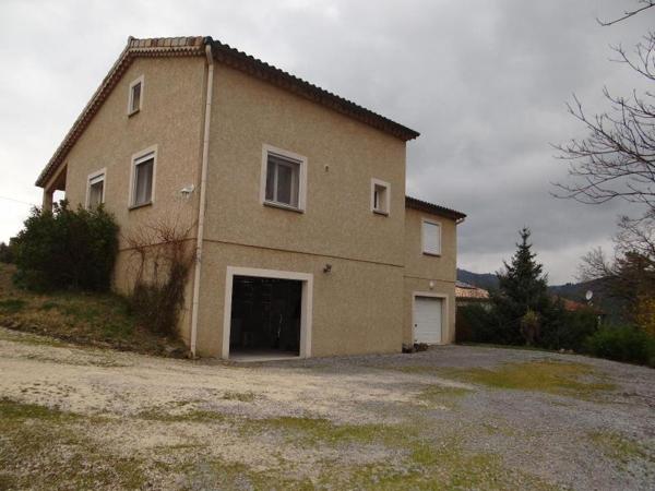 Maison 4 pièces de 125 m² à Prades
