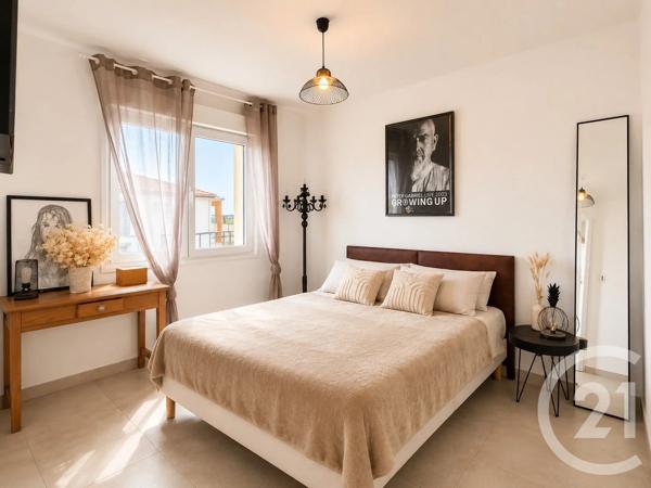 Appartement T4 à vendre  4 pièces - 68,32 m 2   CALVI  - 202