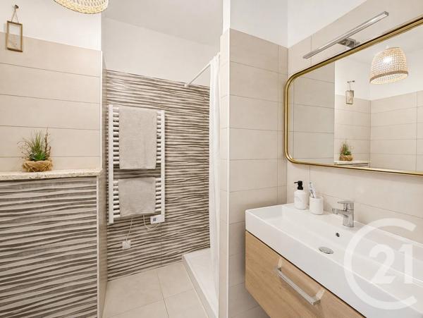 Appartement T4 à vendre  4 pièces - 68,32 m 2   CALVI  - 202