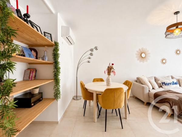 Appartement T4 à vendre  4 pièces - 68,32 m 2   CALVI  - 202