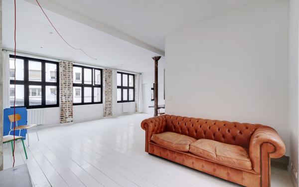 Appartement à vendre    2 pièces • 63 m2 Paris 3