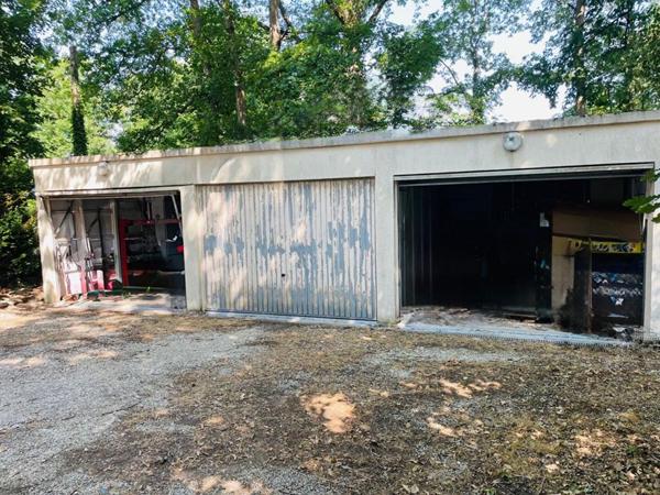 Terrain constructible secteur très recherché Vernouillet 900 m2 + 3 box garage