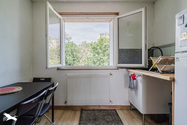 Appartement à vendre |  Oullins |  3 pièces | 53 m²