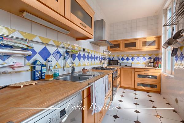 Meaux (77000) Propriété de 14 pièces - 10 chambres