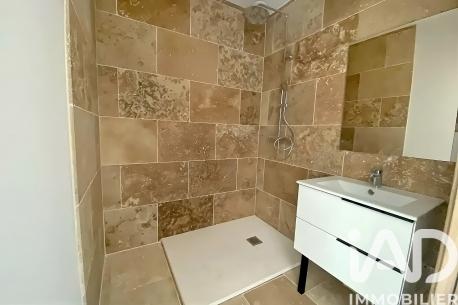 Maison à vendre 4 pièces 97 m² Sainte-Cécile-les-Vignes