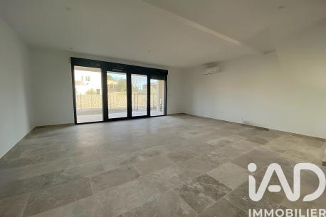 Maison à vendre 4 pièces 97 m² Sainte-Cécile-les-Vignes