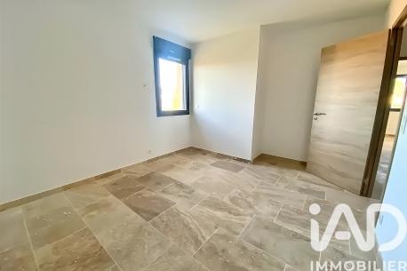 Maison à vendre 4 pièces 97 m² Sainte-Cécile-les-Vignes