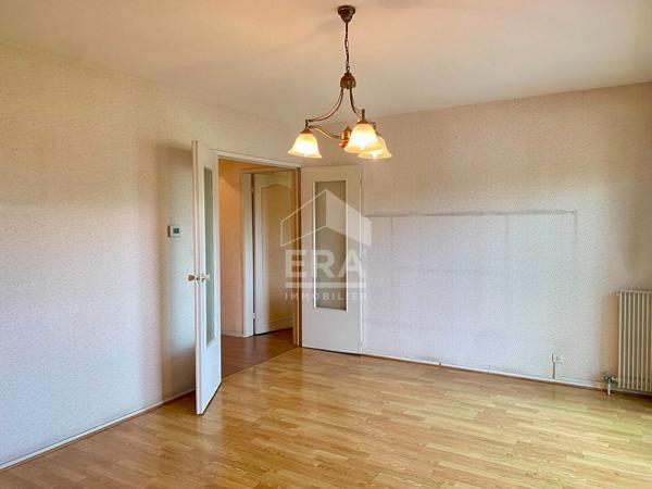 Pau - Quartier Tourasse : T4 de 85,95 m² à rafraîchir avec garage