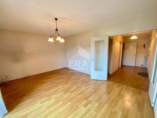 Pau - Quartier Tourasse : T4 de 85,95 m² à rafraîchir avec garage