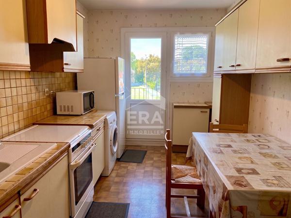 Pau - Quartier Tourasse : T4 de 85,95 m² à rafraîchir avec garage