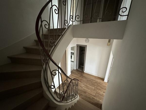 Maison à vendre |  Coutras |  6 pièces | 120 m²