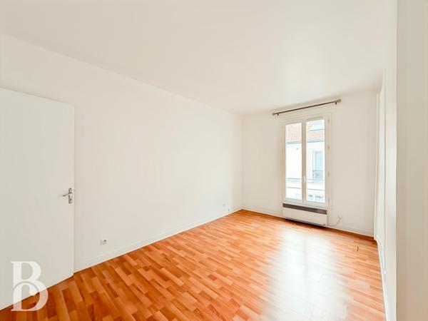 Paris (75014) 2 pièces traversant de 33 m2 - Plaisance (Raymond Losserand)