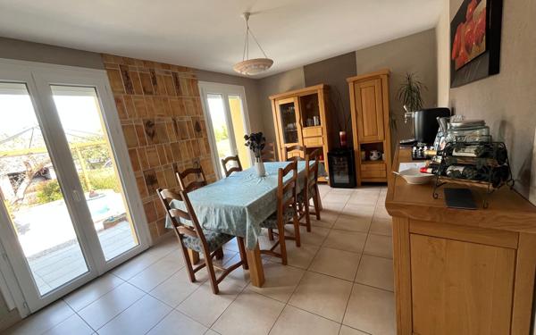 Maison à vendre    4 pièces • 128 m2 Rostrenen