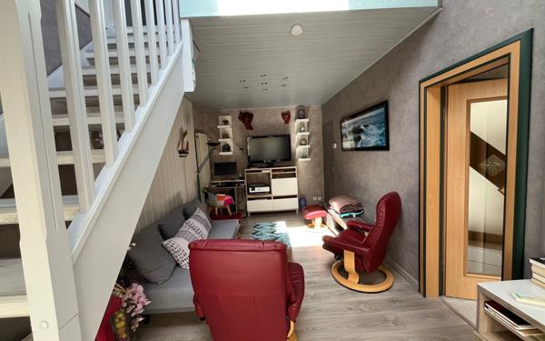 Maison à vendre    4 pièces • 128 m2 Rostrenen
