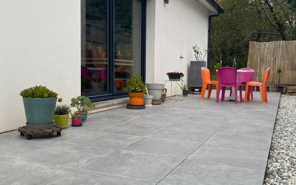 Maison à vendre    3 pièces •  Yvrac