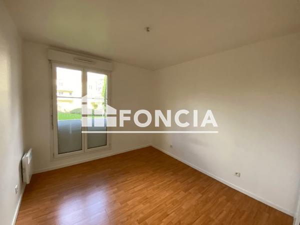 Location Appartement 3 pièces 69.5 m² - 19 CURIE - 5/7 SURCOUF - 4 H.TAZIEFF Bussy Saint Georges 77600