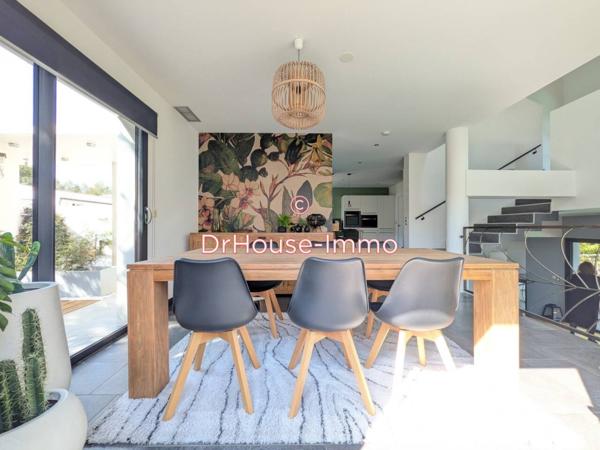 Maison à vendre 6 pièces de 200 m²