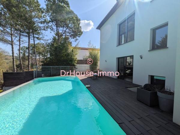 Maison à vendre 6 pièces de 200 m²